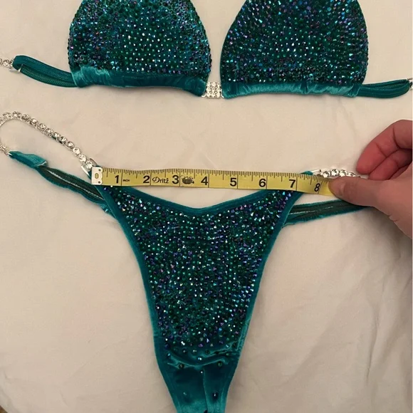 Angel Competition Bikini - Picture 9 of 11